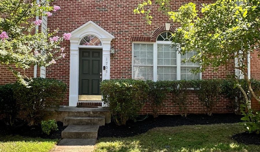 1705 PALMETTO Dr, Bowie, MD 20721 - 3 Beds, 4 Bath