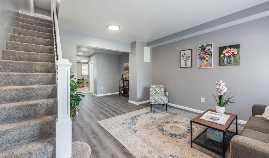 2709 CHESTERFIELD Ave, Baltimore, MD 21213 - 3 Beds, 3 Bath