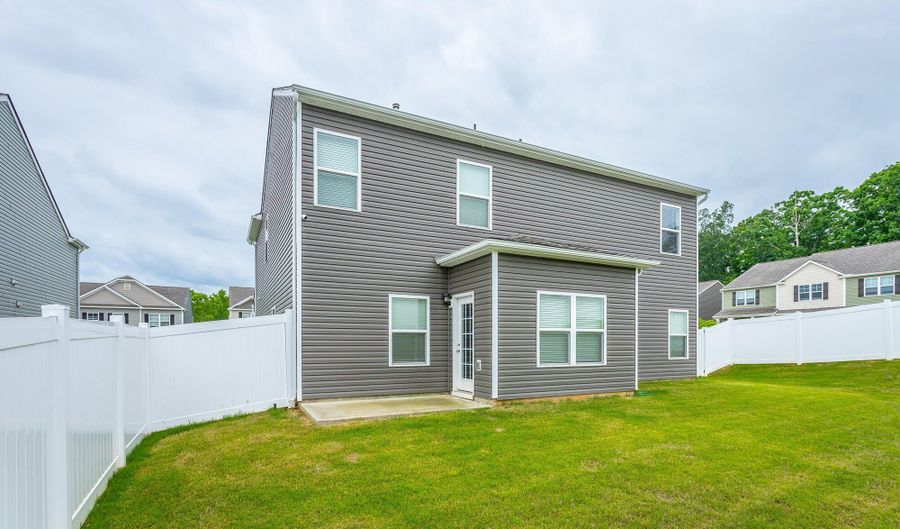 9807 Ramble Brook Ln, Apison, TN 37302 - 5 Beds, 3 Bath