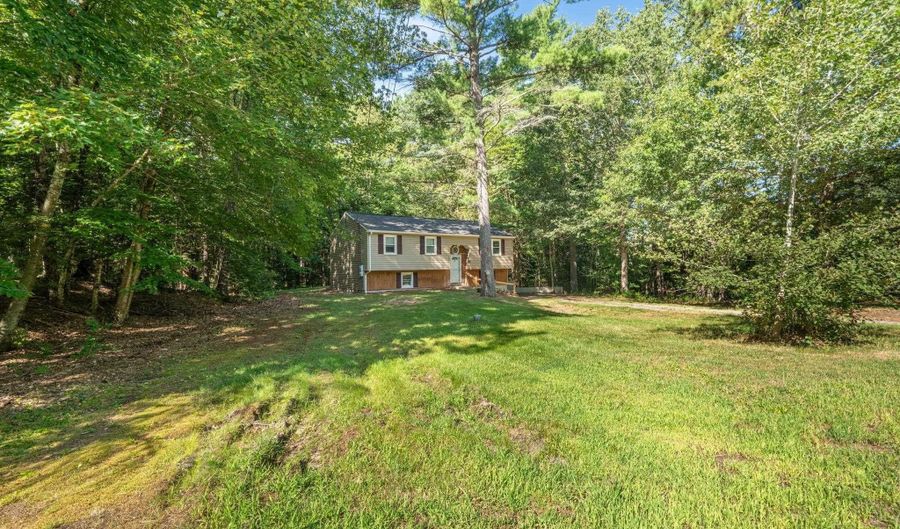 30 Diamond Ln, Goffstown, NH 03045 - 3 Beds, 2 Bath