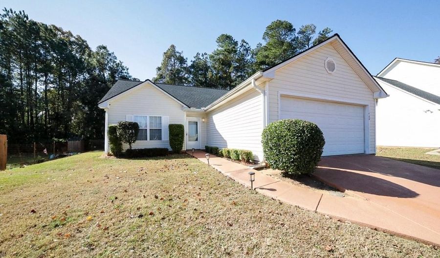 1460 Towne Square Ter, Athens, GA 30607 - 3 Beds, 2 Bath