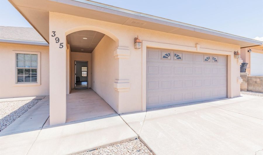 395 Robert H Bradley Dr, Alamogordo, NM 88310 - 3 Beds, 2 Bath