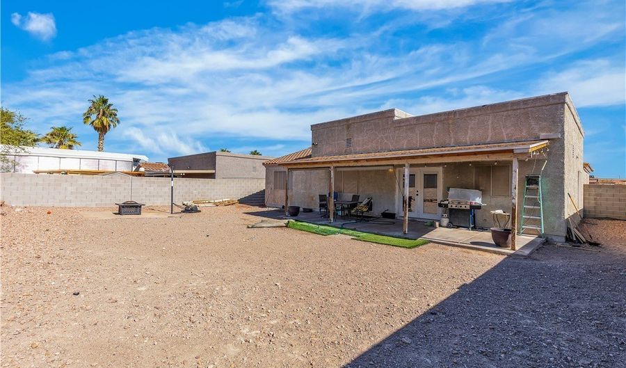 475 Opal Dr, Henderson, NV 89015 - 3 Beds, 2 Bath