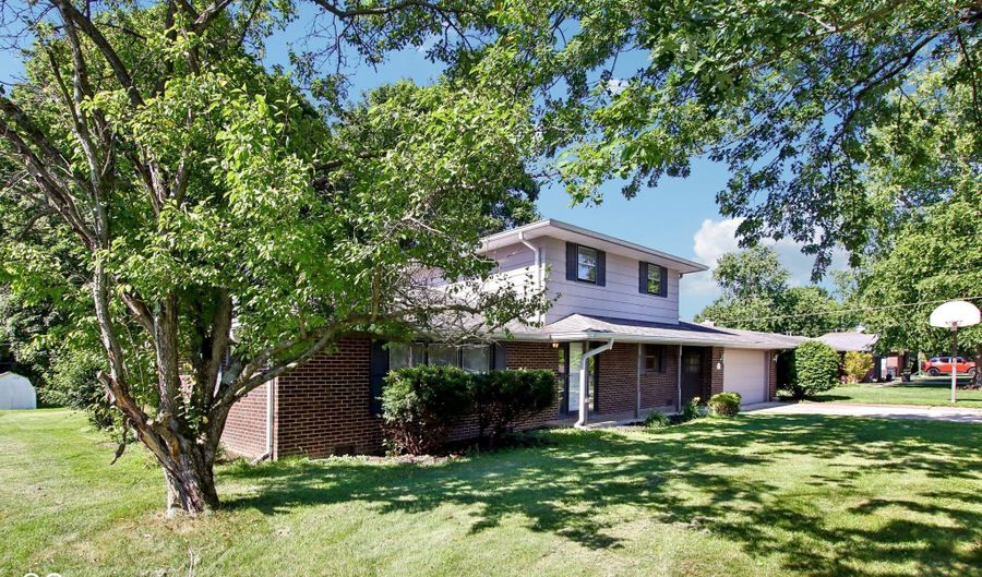 2579 Tod Ln, Anderson, IN 46013 - 4 Beds, 2 Bath