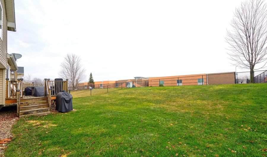 3013 SW Townpark Dr, Ankeny, IA 50023 - 3 Beds, 3 Bath