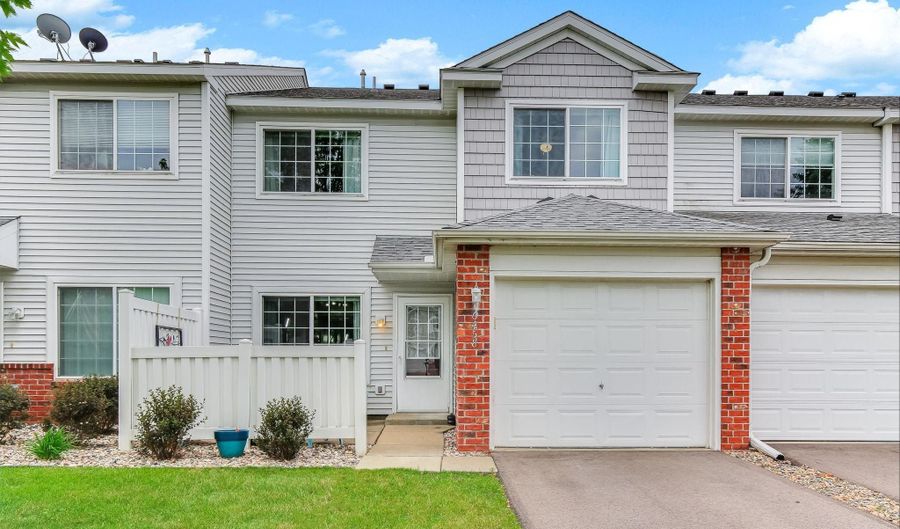 6458 158th St W 361, Apple Valley, MN 55124 - 2 Beds, 2 Bath
