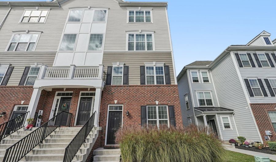 3745 GREEN St, Claymont, DE 19703 - 2 Beds, 2 Bath