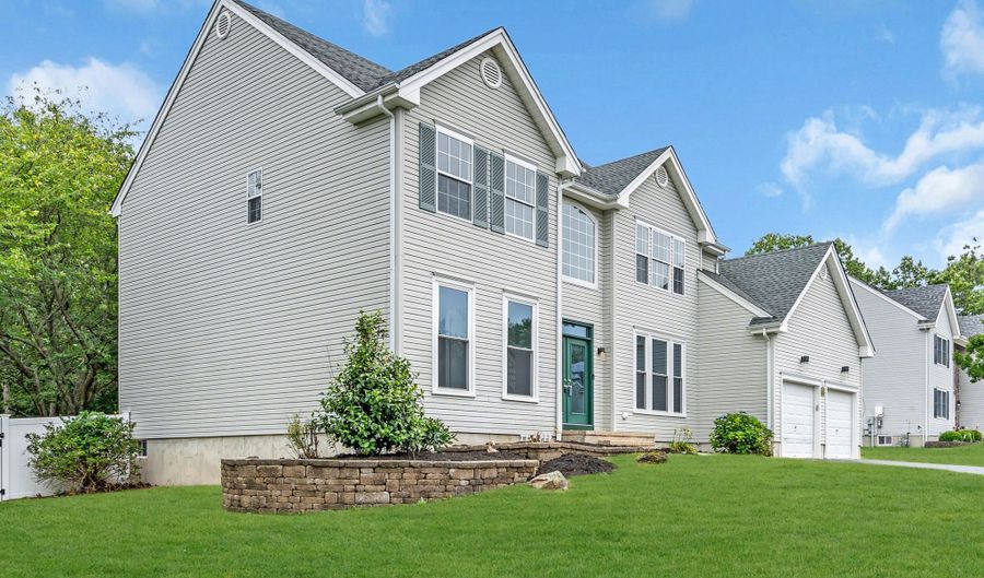 3 Whisper Way, Barnegat, NJ 08005 - 4 Beds, 4 Bath