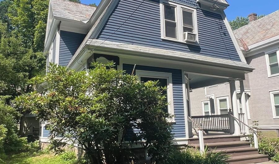 157 Pine St, Brattleboro, VT 05301 - 3 Beds, 2 Bath