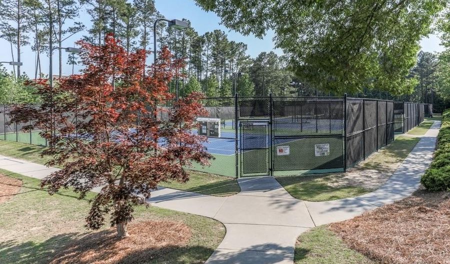 597 Lincolnwood Ln, Acworth, GA 30101 - 4 Beds, 4 Bath