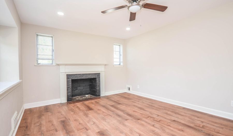 9107 LINDALE Dr, Bethesda, MD 20817 - 5 Beds, 4 Bath