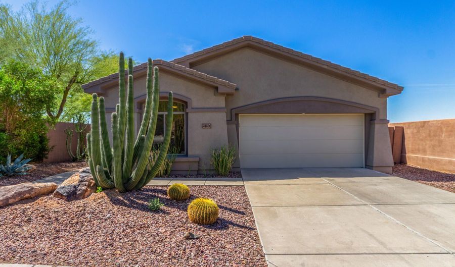 41401 N MAIDSTONE Ct, Anthem, AZ 85086 - 2 Beds, 2 Bath