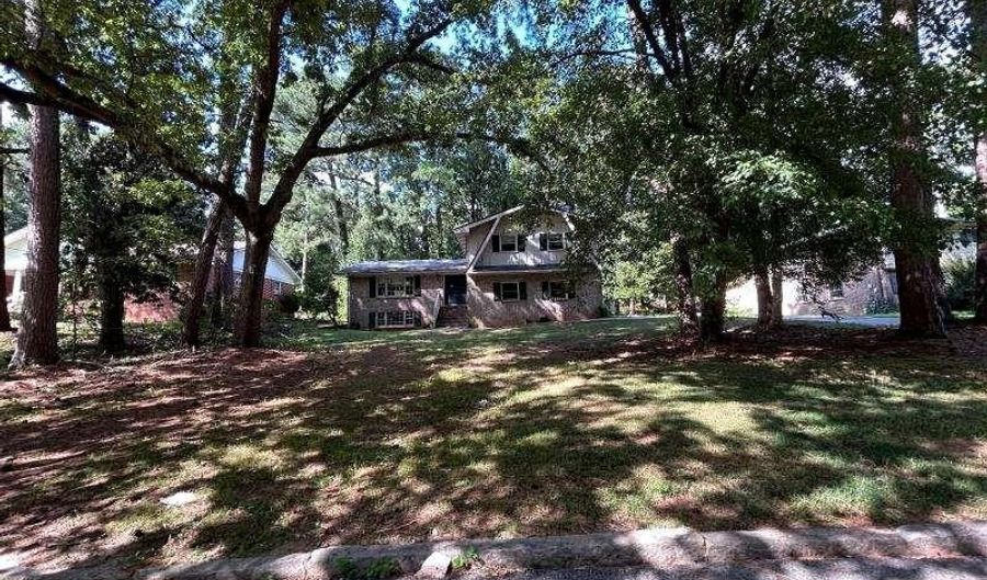 3966 Shadowbrook Pl, Decatur, GA 30034 - 3 Beds, 3 Bath