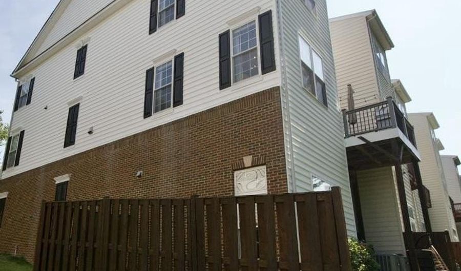 6891 ROLLING CREEK Way, Alexandria, VA 22315 - 3 Beds, 4 Bath