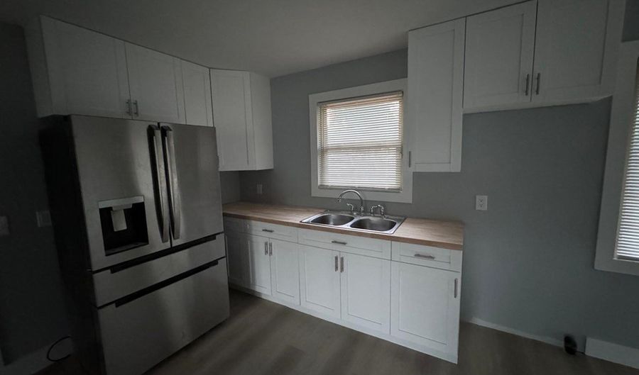 401 Cambridge St, Abbeville, SC 29620 - 2 Beds, 1 Bath