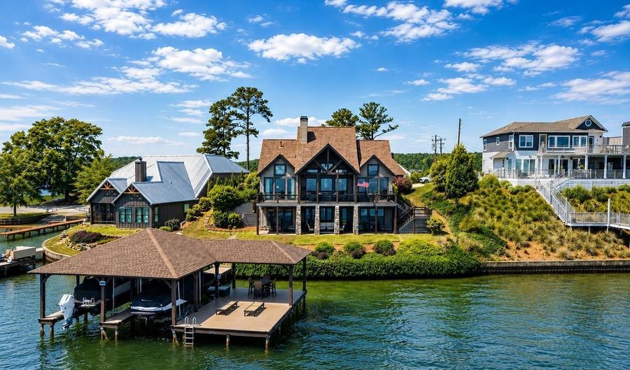 32 NARROWS Pt, Alexander City, AL 35010 - 4 Beds, 5 Bath
