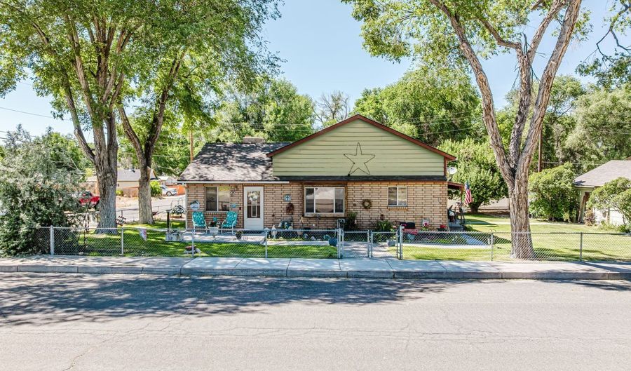 815 Ouderkirk Ave, Elko, NV 89801 - 3 Beds, 2 Bath