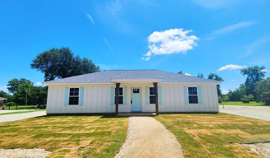 830 Holly Dr, Albany, GA 31705 - 4 Beds, 2 Bath