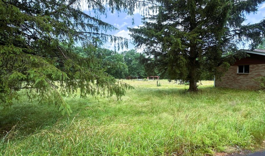 2565 State Route 903, Albrightsville, PA 18210 - 3 Beds, 1 Bath