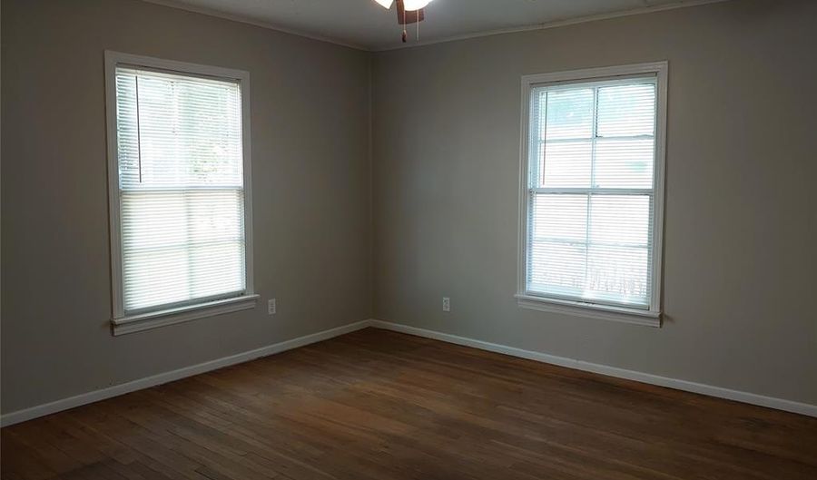 741 E North 12th St, Abilene, TX 79601 - 2 Beds, 1 Bath