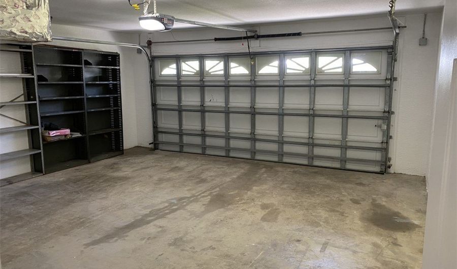 2400 Leavitt Rd, Alva, FL 33920 - 3 Beds, 2 Bath