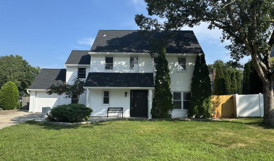 1 Maplewood Ct, Barnegat, NJ 08005 - 4 Beds, 3 Bath