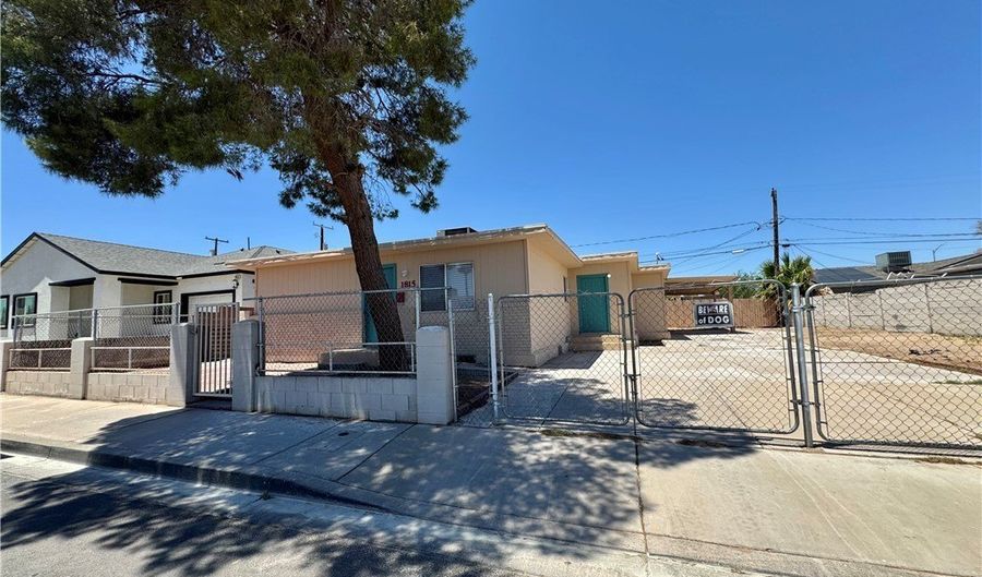 1815 Evelyn Ave, Henderson, NV 89011 - 3 Beds, 2 Bath