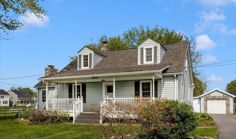 2780 ADAMS St, Adamstown, MD 21710 - 3 Beds, 3 Bath