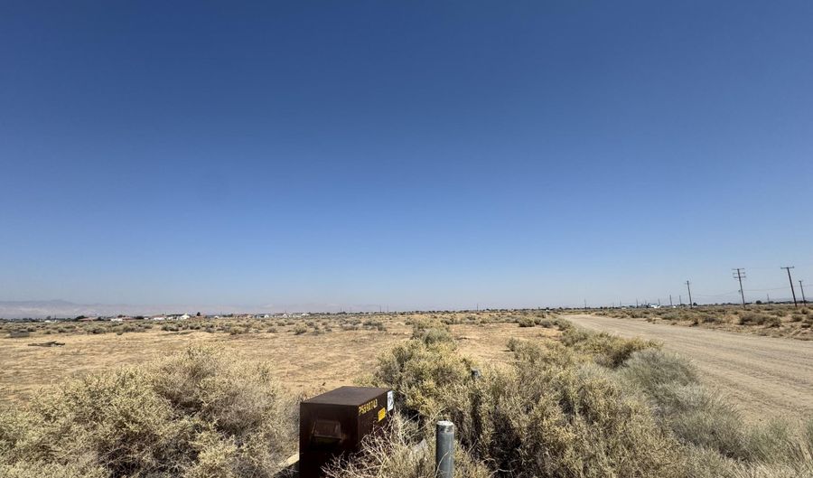 Muir Avenue, California City, CA 93505 - 0 Beds, 0 Bath