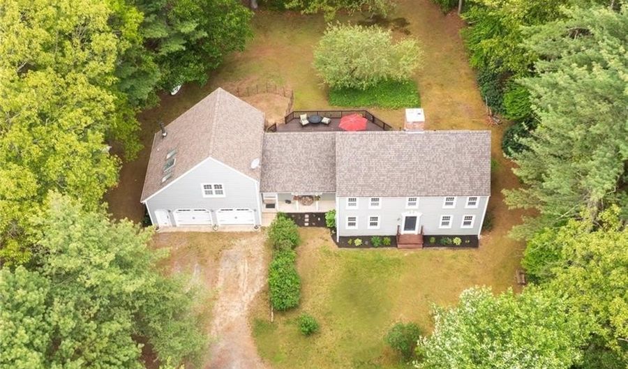 12 Rustic Acres Dr, Glocester, RI 02814 - 3 Beds, 3 Bath