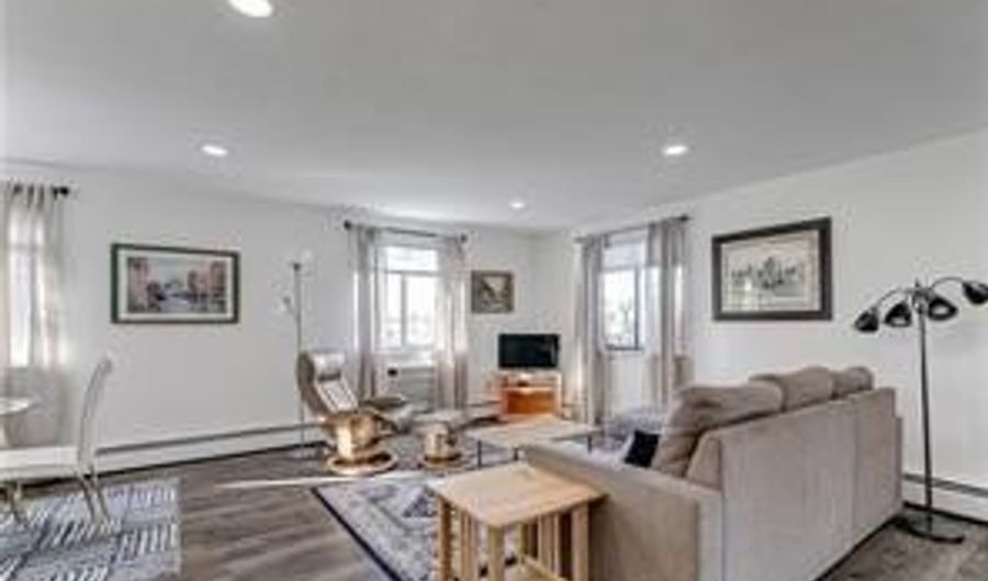 66 Girard Ave 423, Newport, RI 02840 - 2 Beds, 2 Bath
