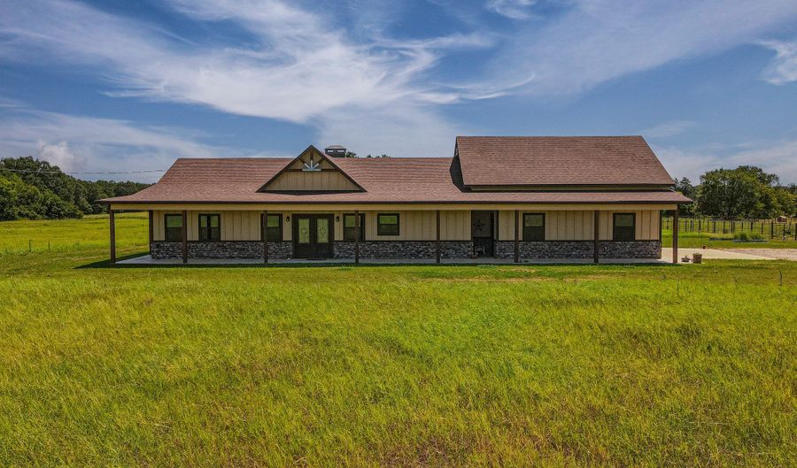 2141 Rs County Road 2250, Alba, TX 75410 - 3 Beds, 2 Bath