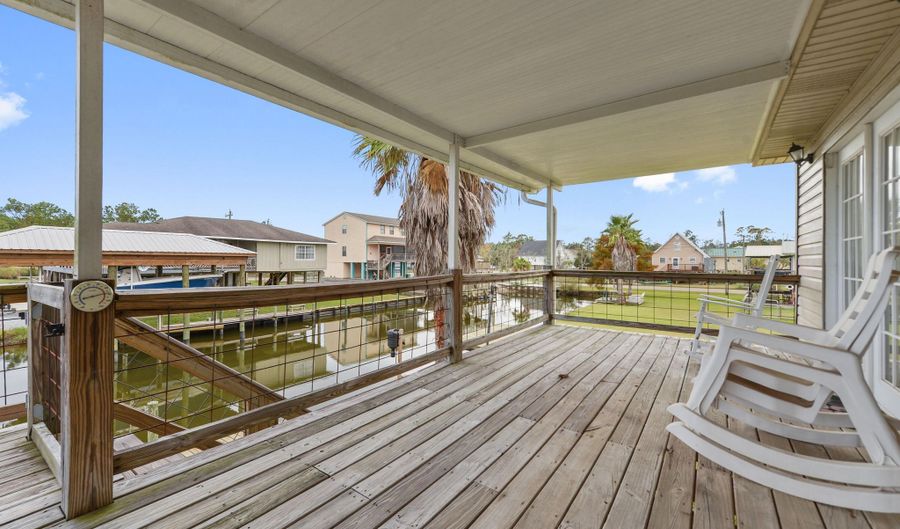 10052 New Mexico St, Bay St. Louis, MS 39520 - 3 Beds, 2 Bath