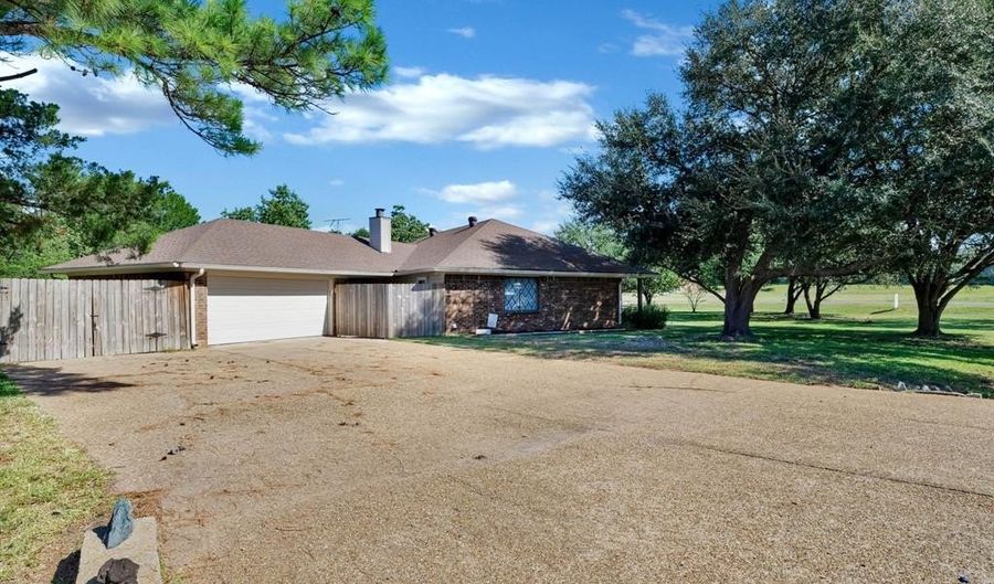 4618 Palmetto Rd, Benton, LA 71006 - 3 Beds, 2 Bath