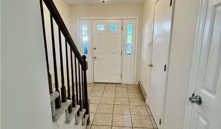 1045 Barnside Rd, Allentown, PA 18103 - 3 Beds, 3 Bath