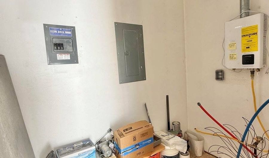 51 Horseshoe Cir, Crescent Valley, NV 89821 - 3 Beds, 2 Bath