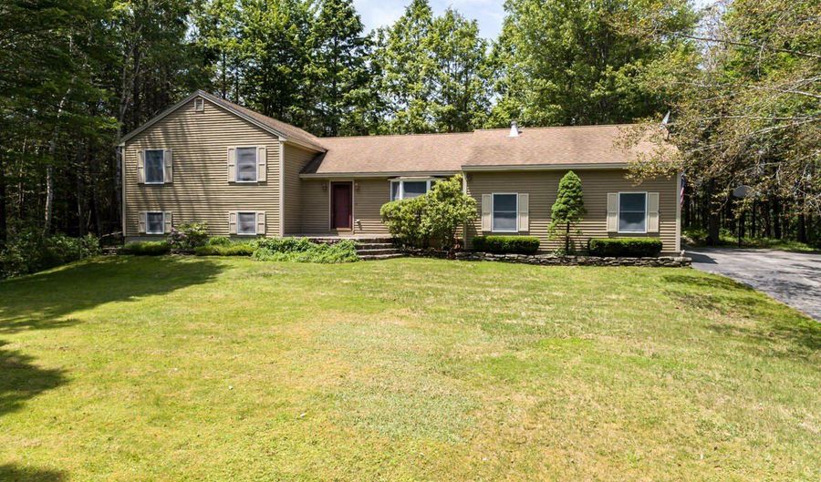 9 Kennebec Cir, Bath, ME 04530 - 4 Beds, 3 Bath