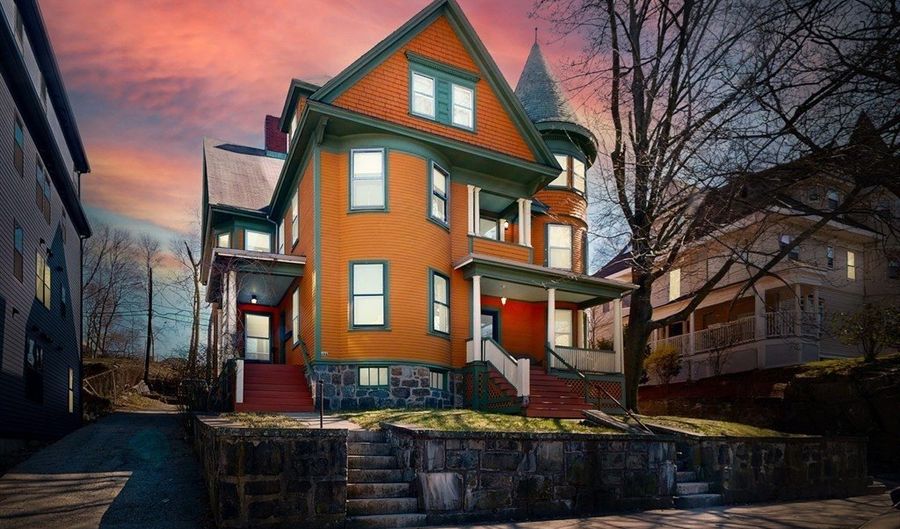 588-590 Cambridge St, Boston, MA 02134 - 7 Beds, 6 Bath