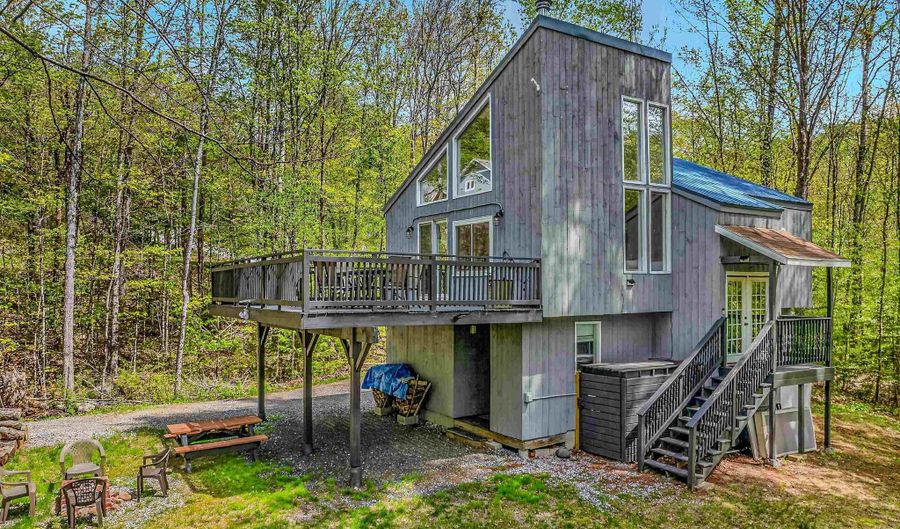 5 Bell Valley Rd, Campton, NH 03223 - 3 Beds, 2 Bath