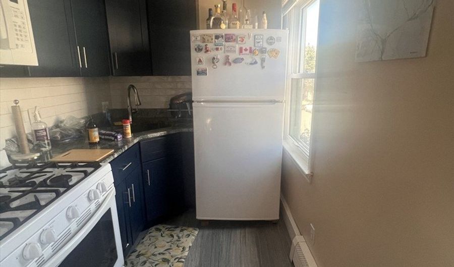 611 E 2nd St 2, Boston, MA 02127 - 3 Beds, 1 Bath