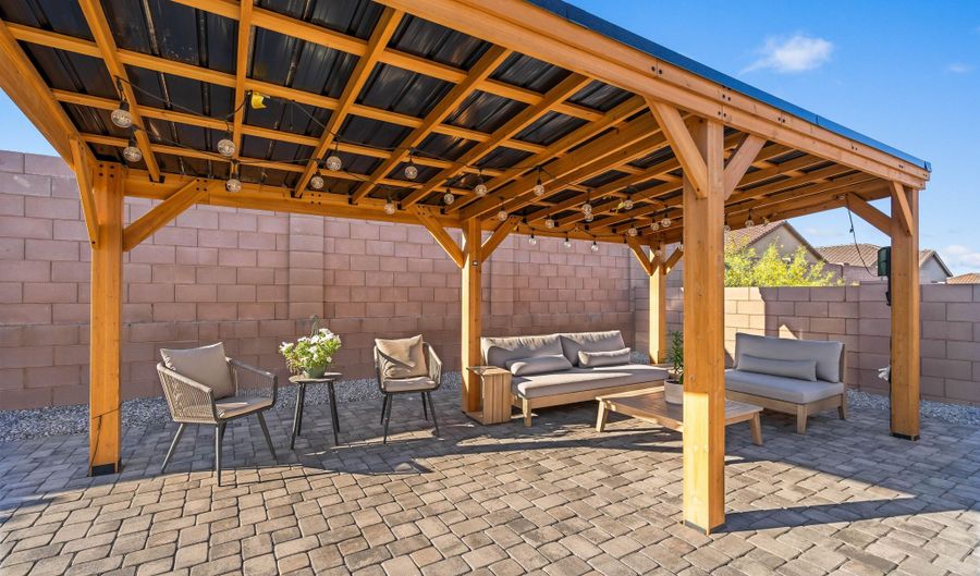 890 W CALLE CAJILLA, Sahuarita, AZ 85629 - 3 Beds, 2 Bath