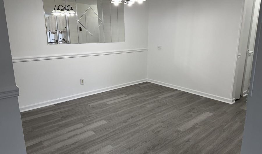 11216 CHERRY HILL Rd #304, Beltsville, MD 20705 - 2 Beds, 2 Bath