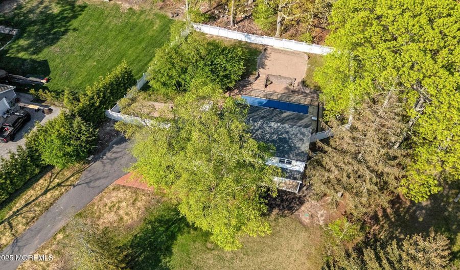 2338 Ramshorn Dr, Allenwood, NJ 08720 - 4 Beds, 3 Bath