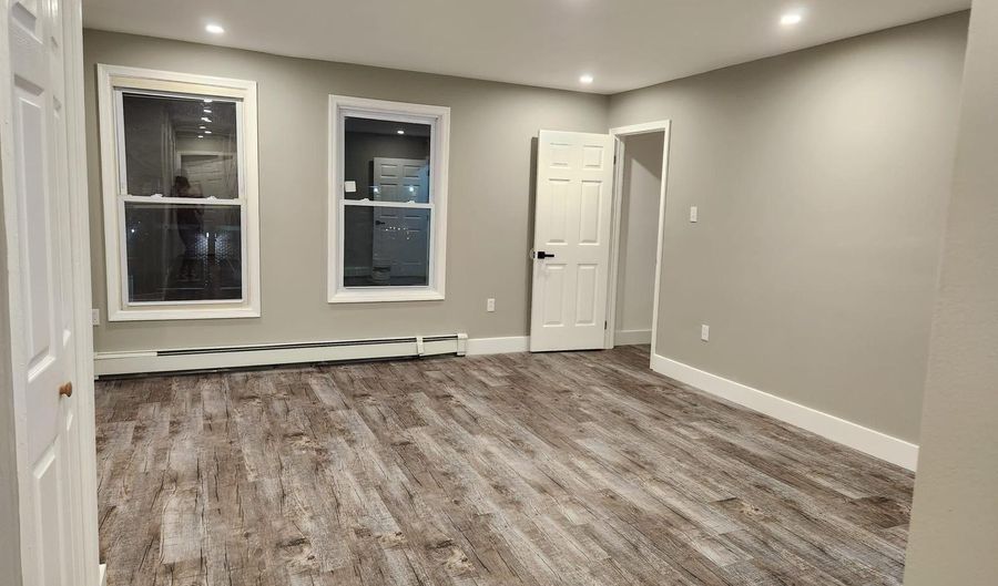 1280-1282 Washington Ave, Asbury Park, NJ 07712 - 8 Beds, 2 Bath