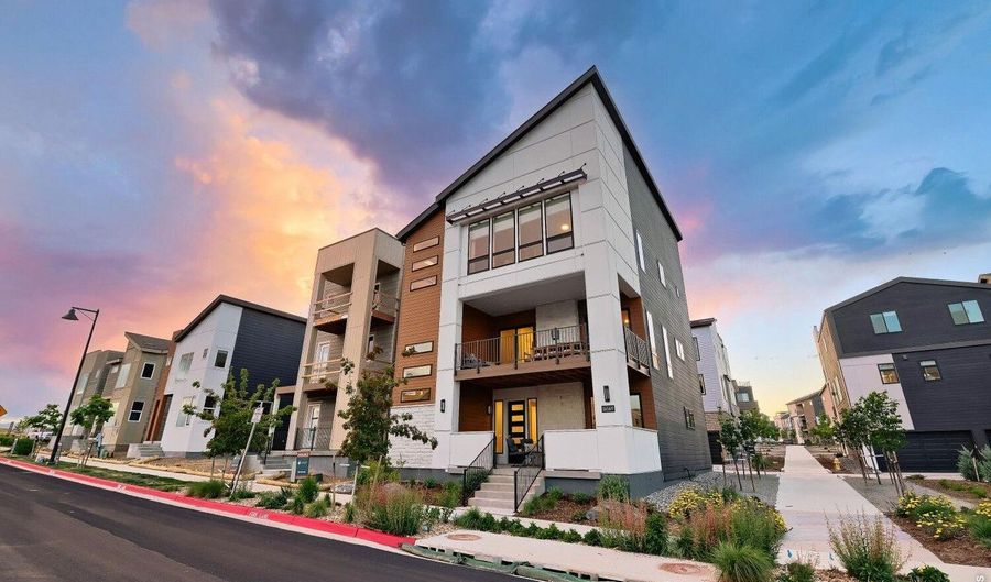 16569 Peak St, Broomfield, CO 80023 - 3 Beds, 4 Bath