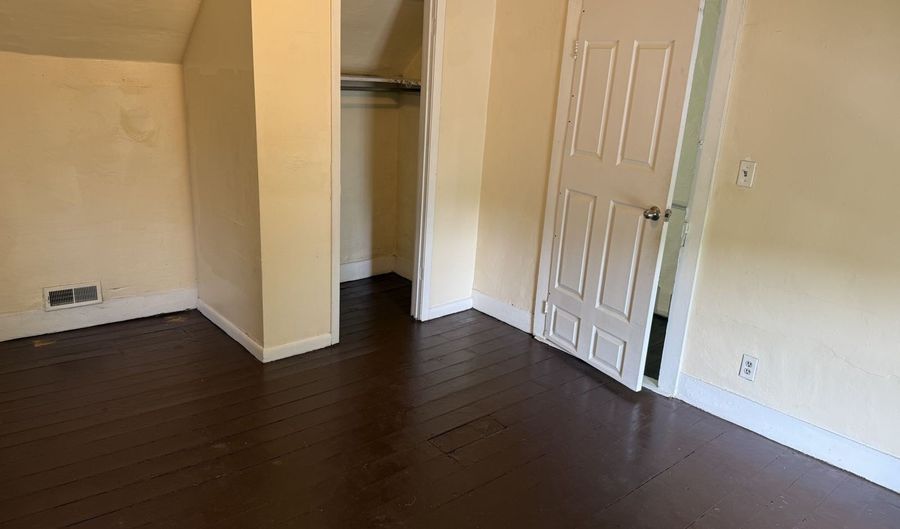 33 43 45 N Lancaster St, Athens, OH 45701 - 9 Beds, 6 Bath