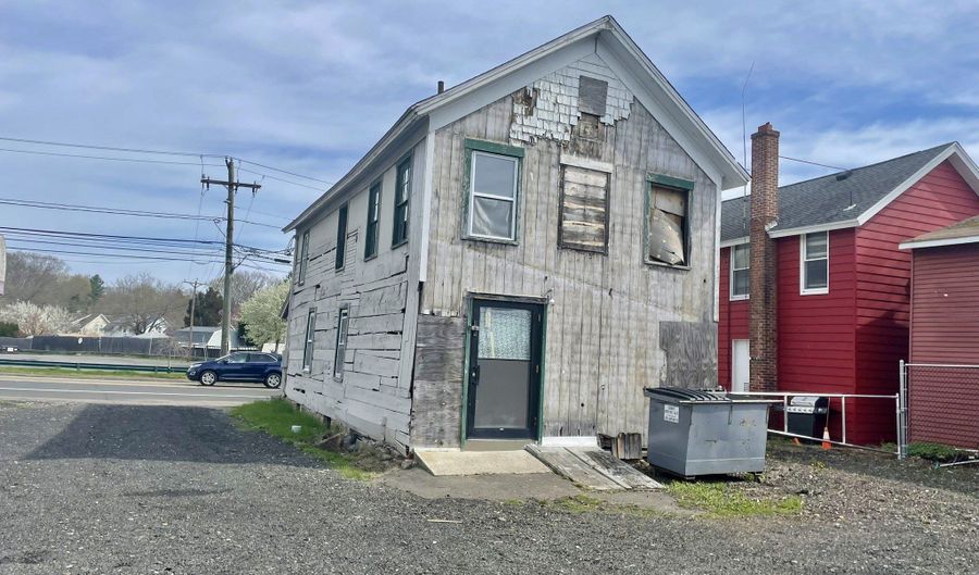 303 Main St, Branford, CT 06405 - 0 Beds, 0 Bath