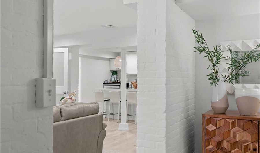 426 Spring St B101, Newport, RI 02840 - 2 Beds, 2 Bath