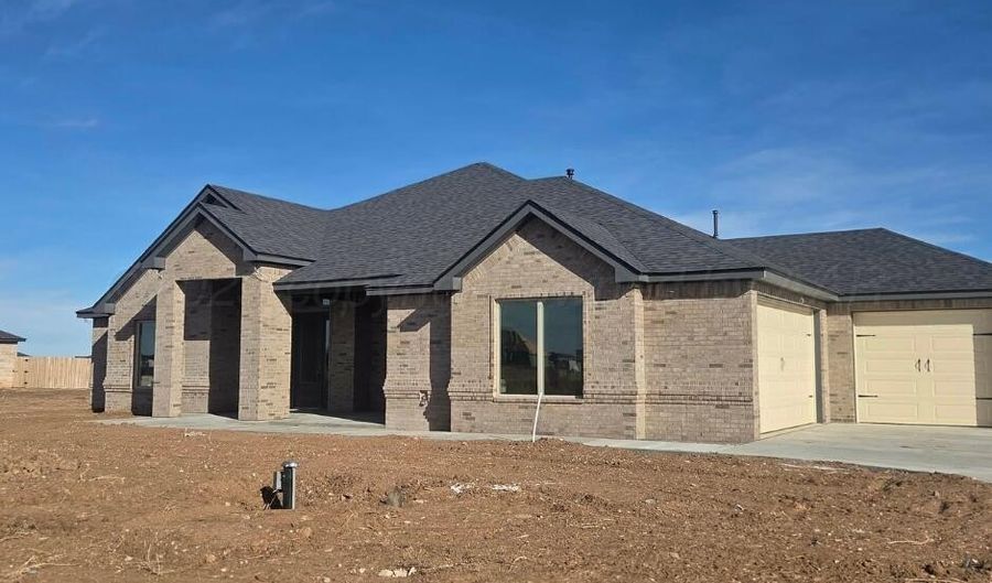 9591 HIGHLAND SPRINGS Dr, Amarillo, TX 79119 - 4 Beds, 3 Bath