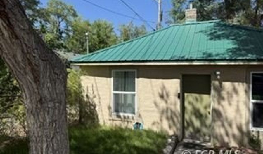 1150 4th St, Elko, NV 89801 - 2 Beds, 1 Bath